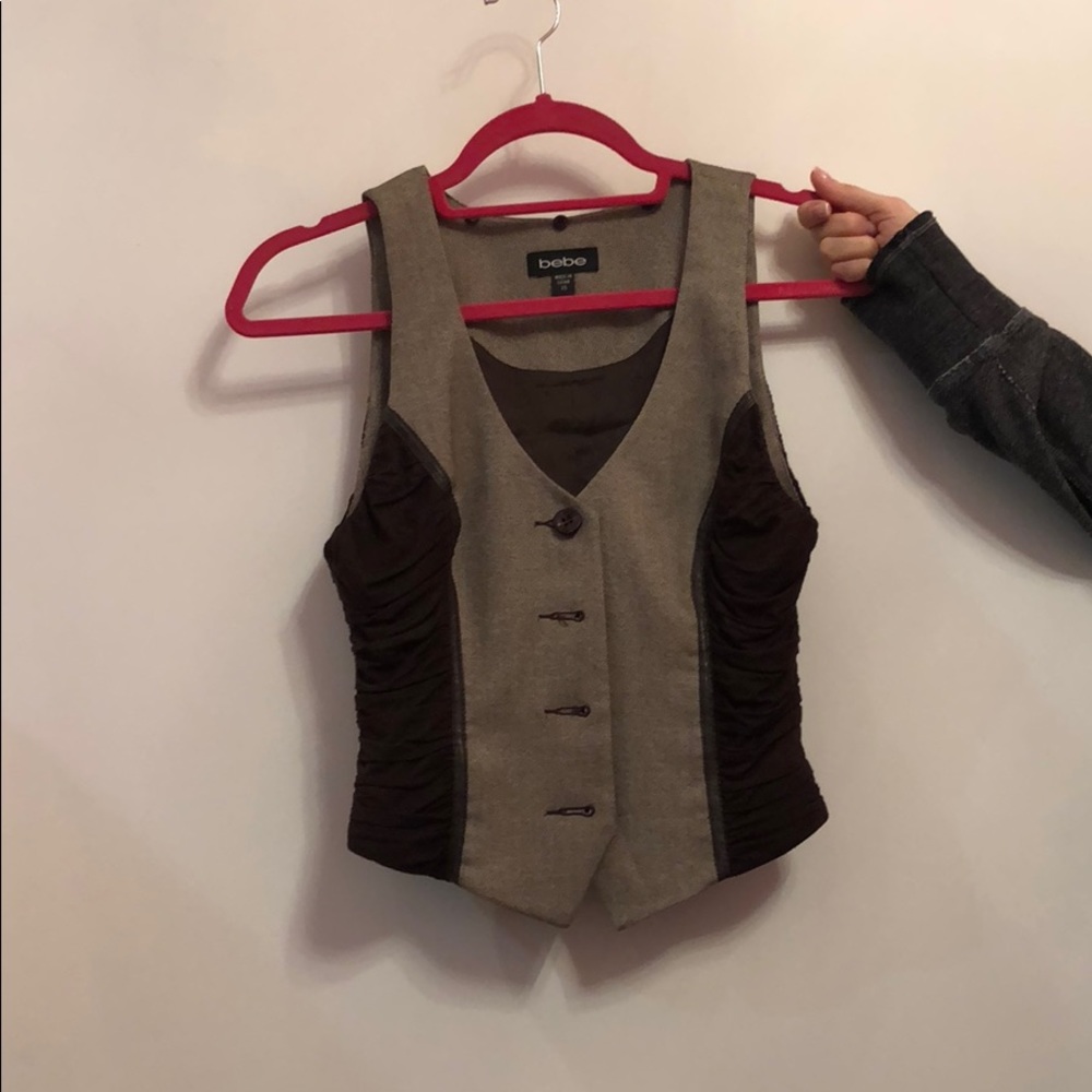 vest